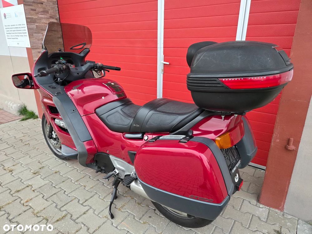 Honda ST - 6
