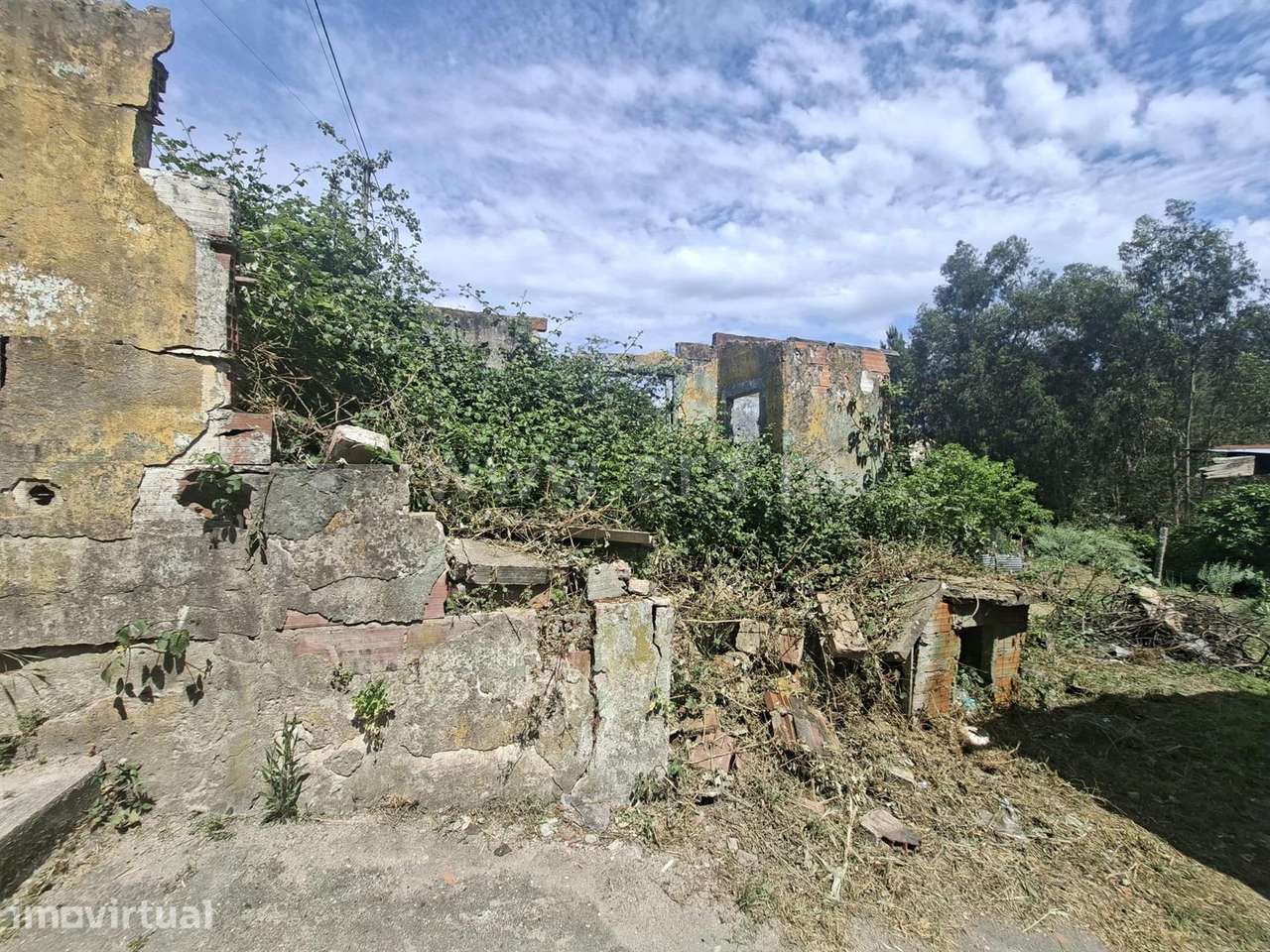Terreno com ruína em Recarei, Paredes - Grande imagem: 3/5