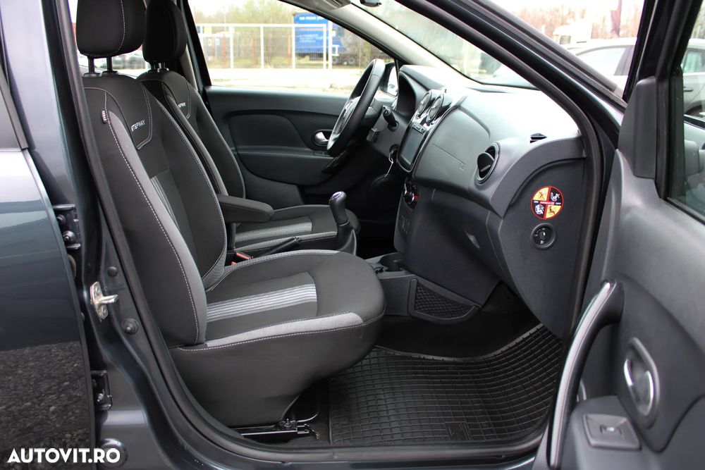 Dacia Sandero 0.9 Stepway - 12