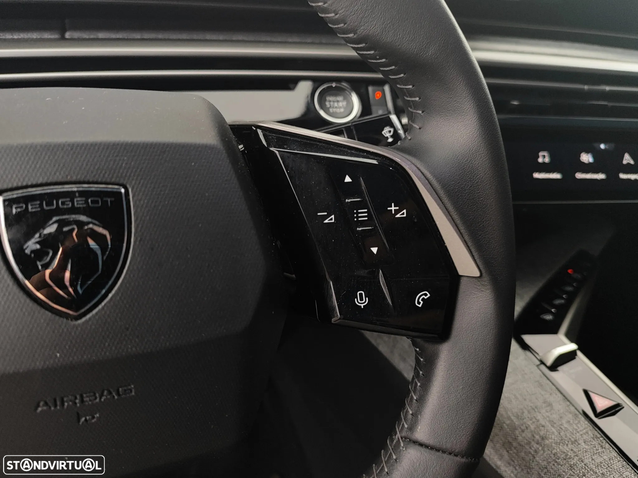 Peugeot 3008 1.2 Hybrid Allure e-DCS6 - 14