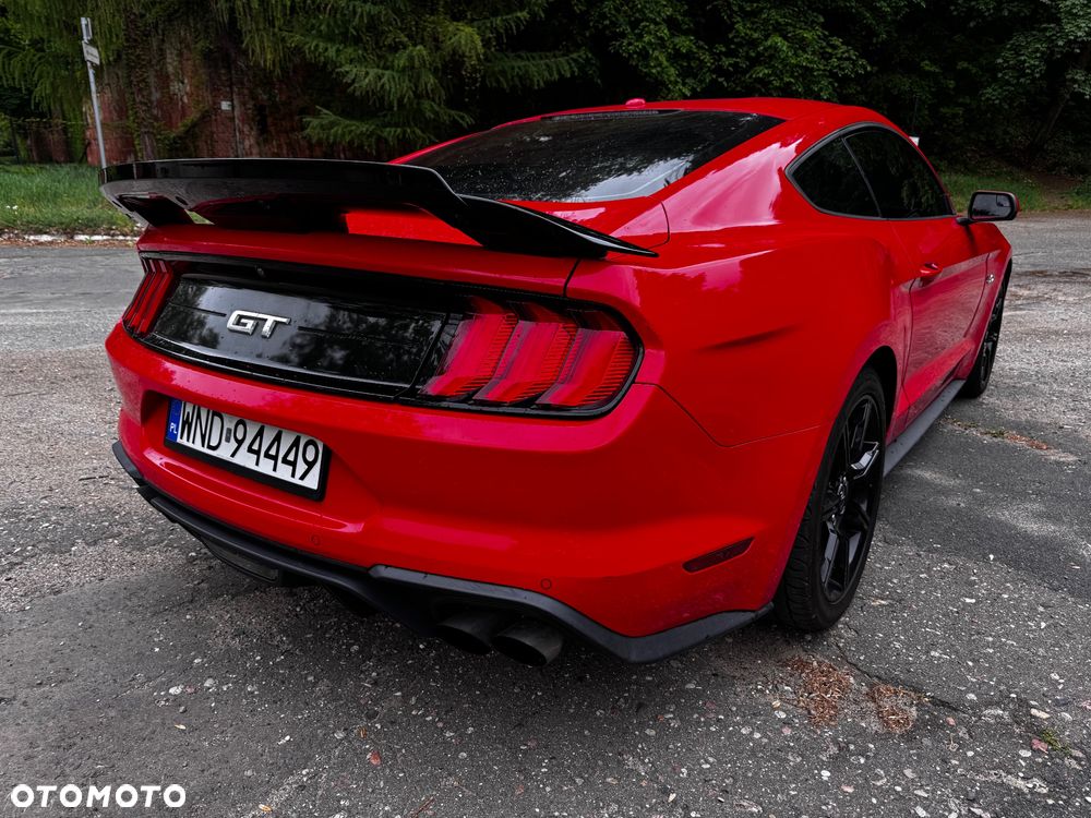 Ford Mustang - 6