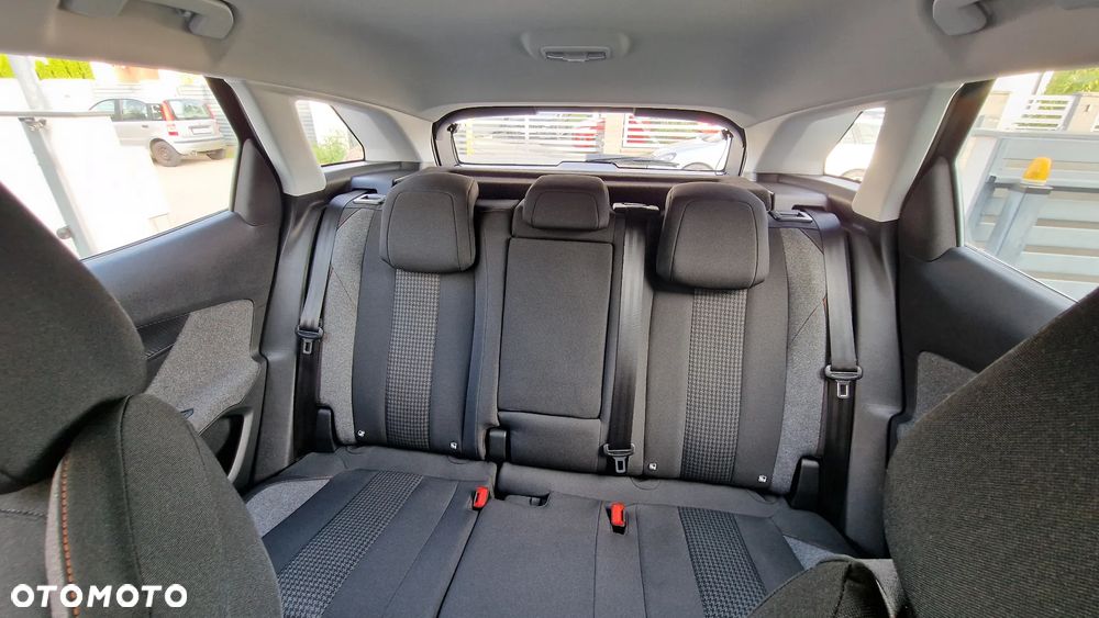 Peugeot 3008 PureTech 130 Stop & Start GPF Allure - 40