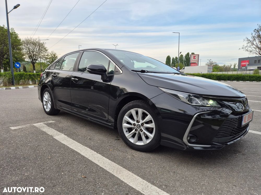 Toyota Corolla 1.8 Hybrid Comfort - 1