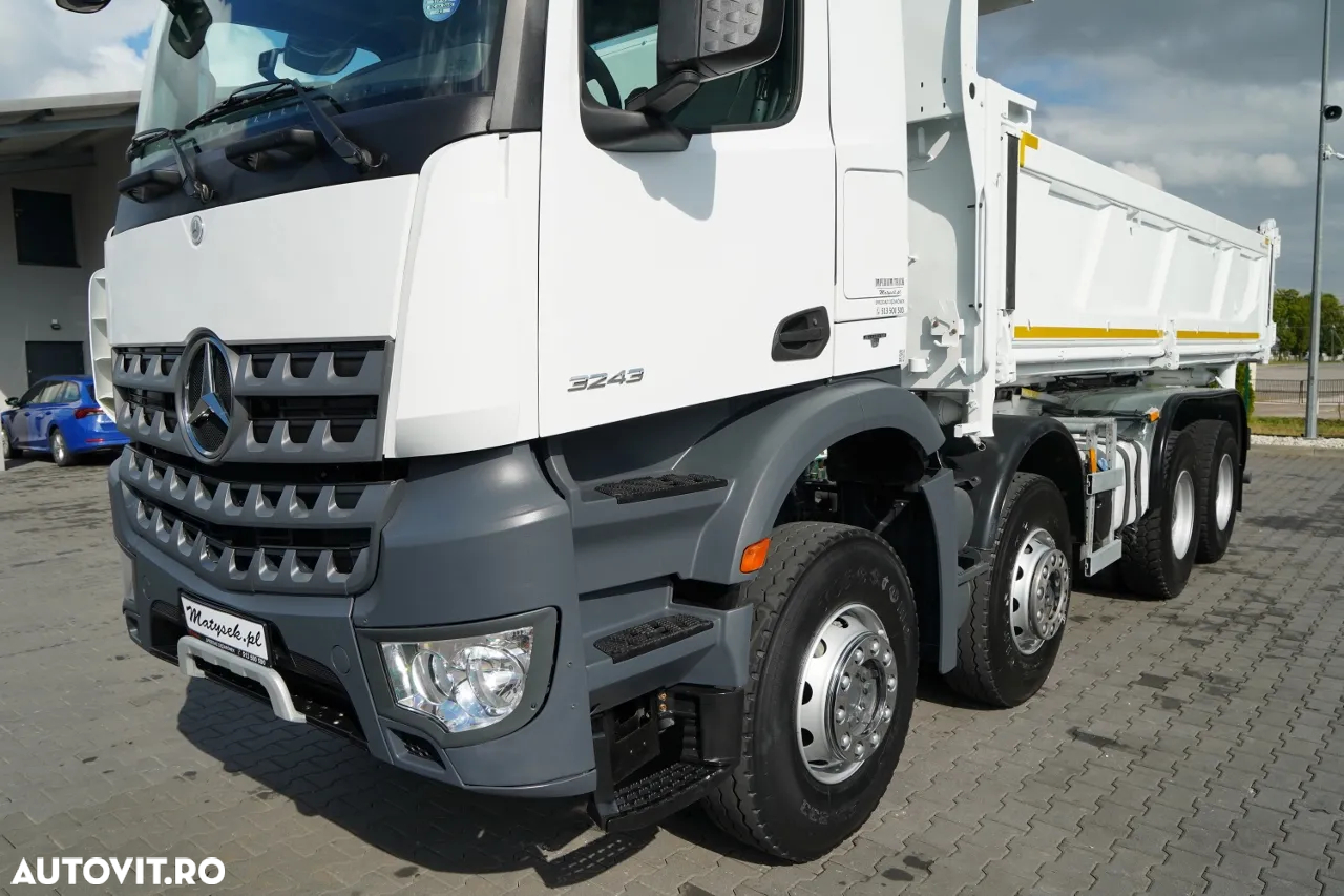 Mercedes-Benz AROCS 3243 / 8x4 / BASCULĂ DUBLU 6,2 M / BASCULĂ HIDRODOXICĂ / EURO 6 / IMPORTAT - 19