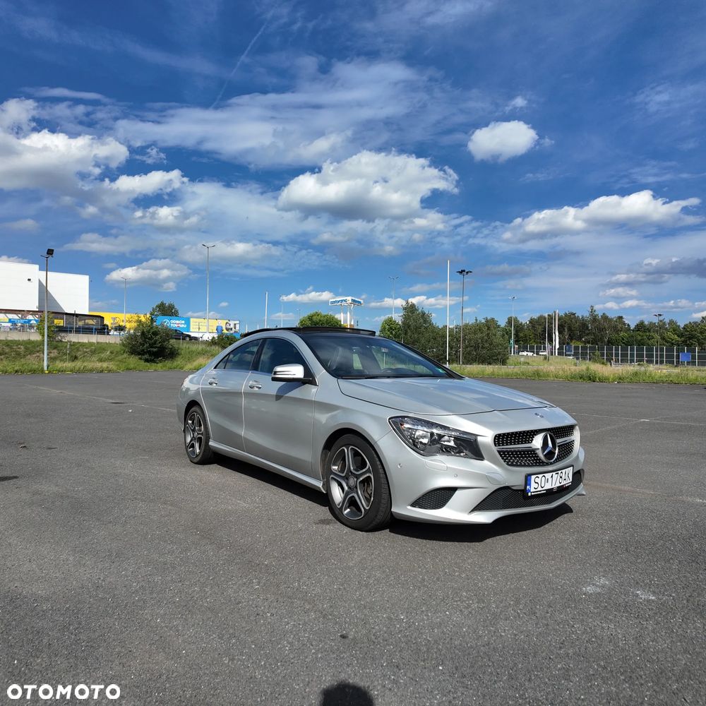 Mercedes-Benz CLA 250 4Matic 7G-DCT - 22