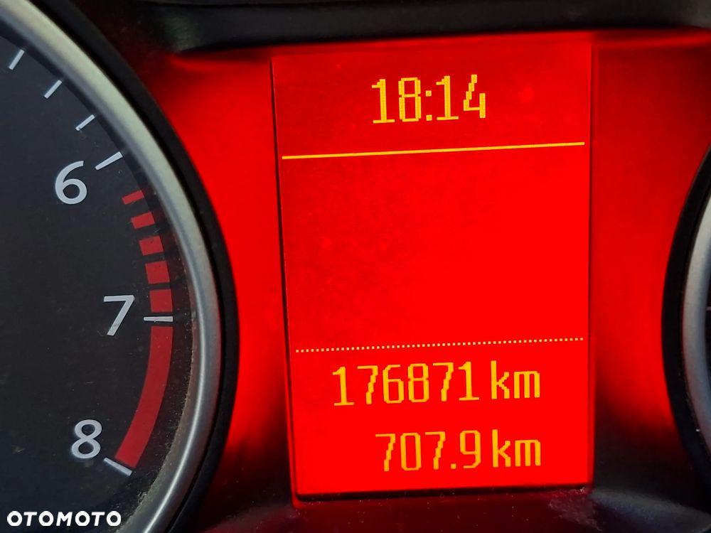 Ford S-Max - 12
