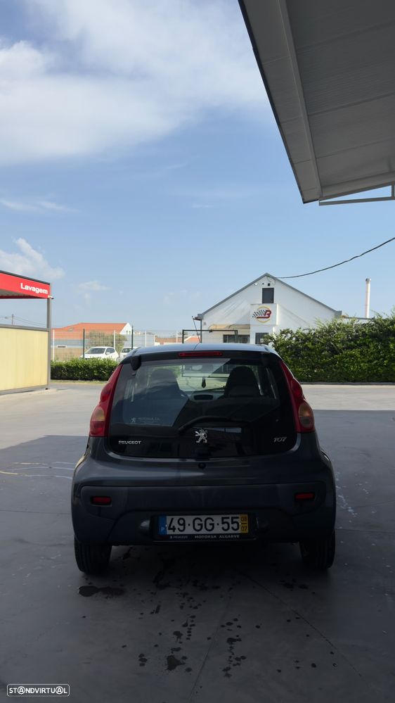 Peugeot 107 1.0 Trendy - 4
