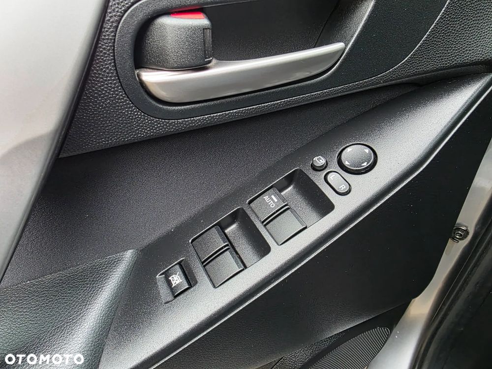 Mazda 3 1.6 MZR Active Plus - 16