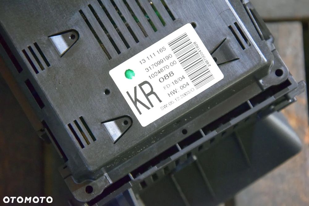 Opel Astra H B Wyświetlacz radia komputera 13111165 KR - 2