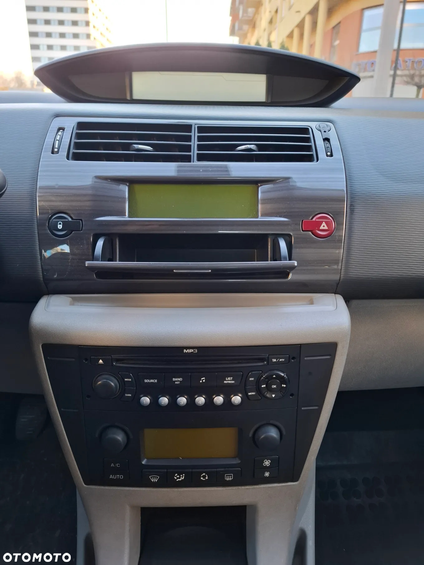 Citroën C4 2.0 HDi Exclusive - 10