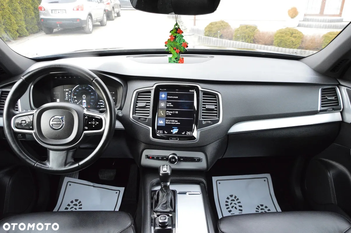 Volvo XC 90 - 12