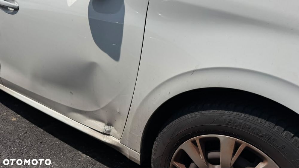 Peugeot 208 1.2 PureTech Access - 6
