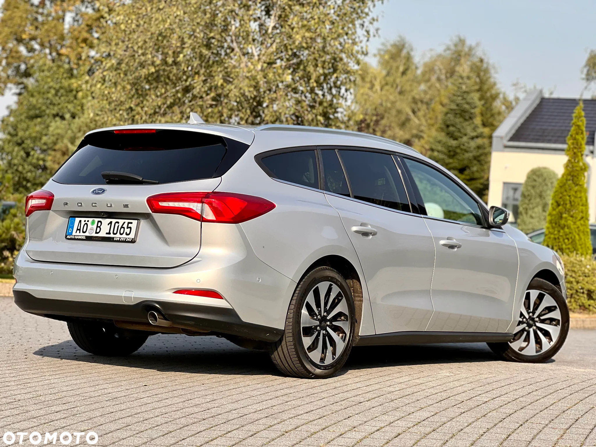 Ford Focus Turnier 1.5 EcoBlue Start-Stopp-System TITANIUM DESIGN - 13