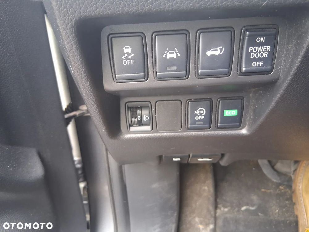 Nissan X-Trail 1.7 dCi N-Tec 4WD Xtronic - 13