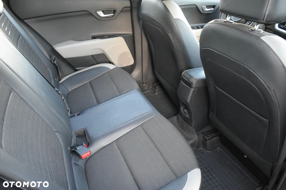 Kia Stonic 1.0 T-GDI XL - 32