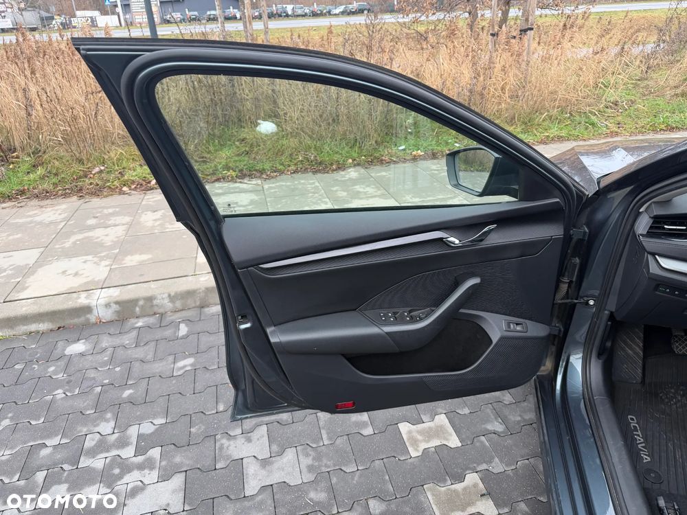 Skoda Octavia 1.5 TSI ACT Ambition - 11