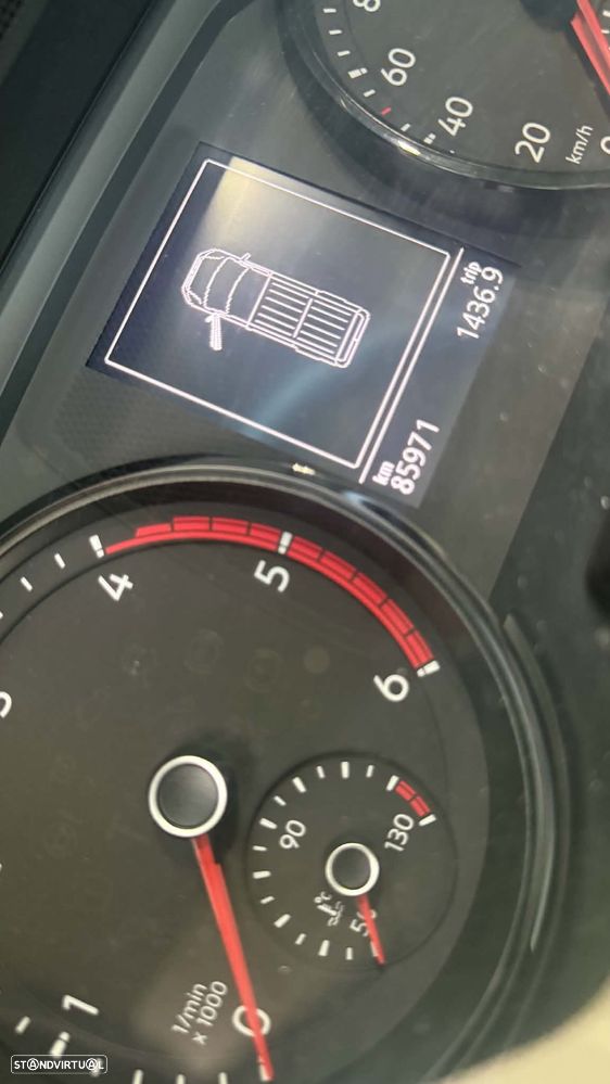 Mercedes-Benz A 200 d AMG Line - 8