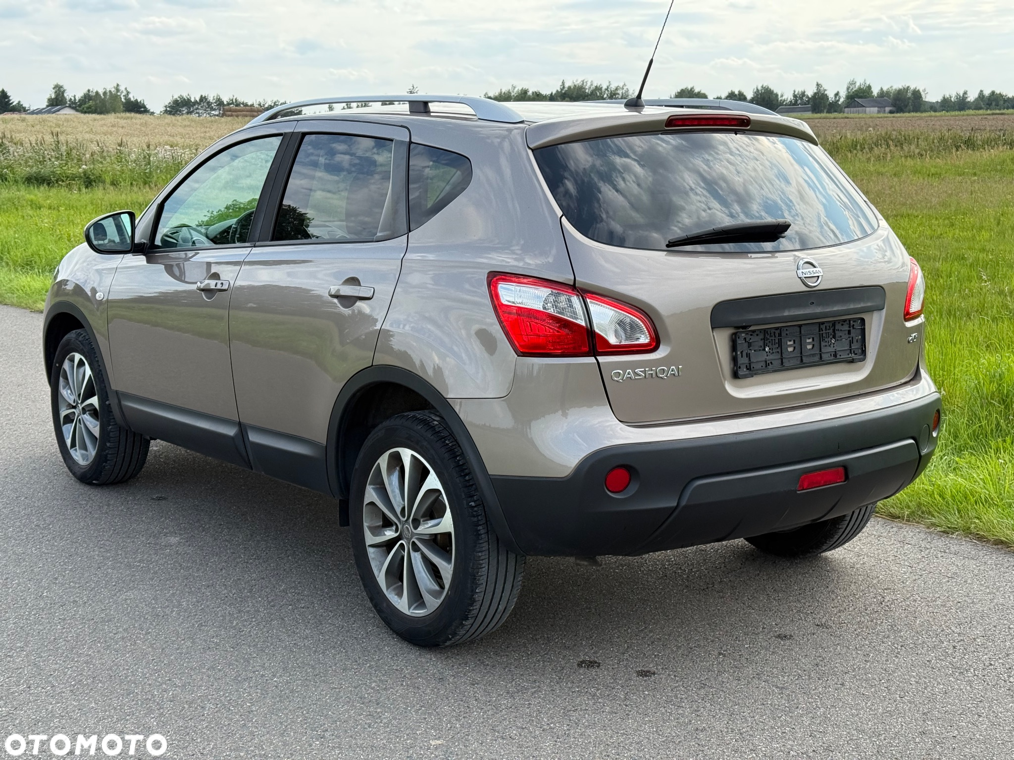 Nissan Qashqai 1.6 dCi DPF Start/Stop tekna - 8