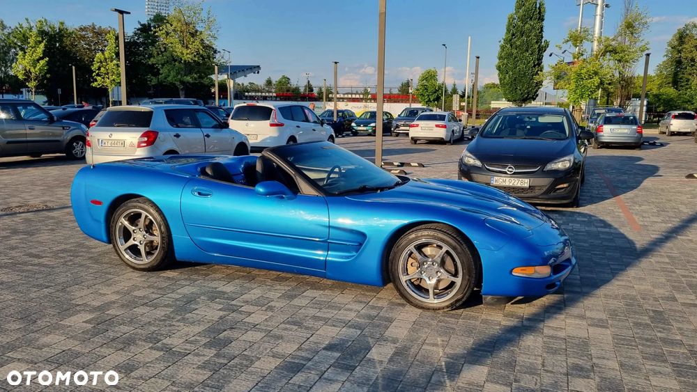 Chevrolet Corvette - 6