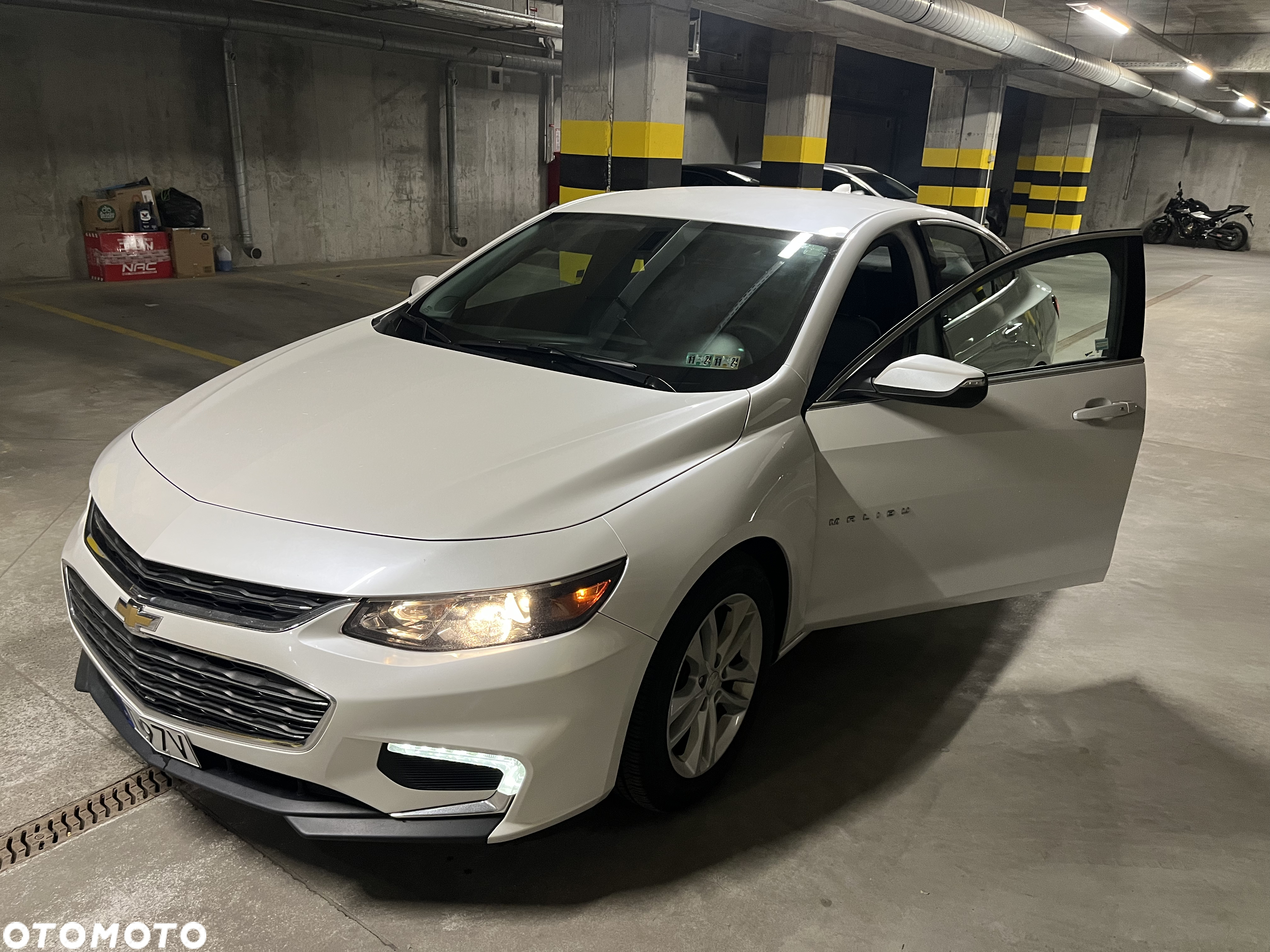 Chevrolet Malibu - 25