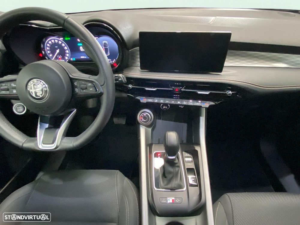 Alfa Romeo Tonale 1.3 Plug-In Hybrid Sprint e-AWD - 9