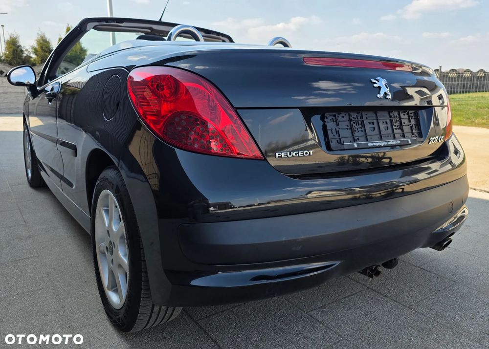 Peugeot 207 CC 1.6 Intense - 11