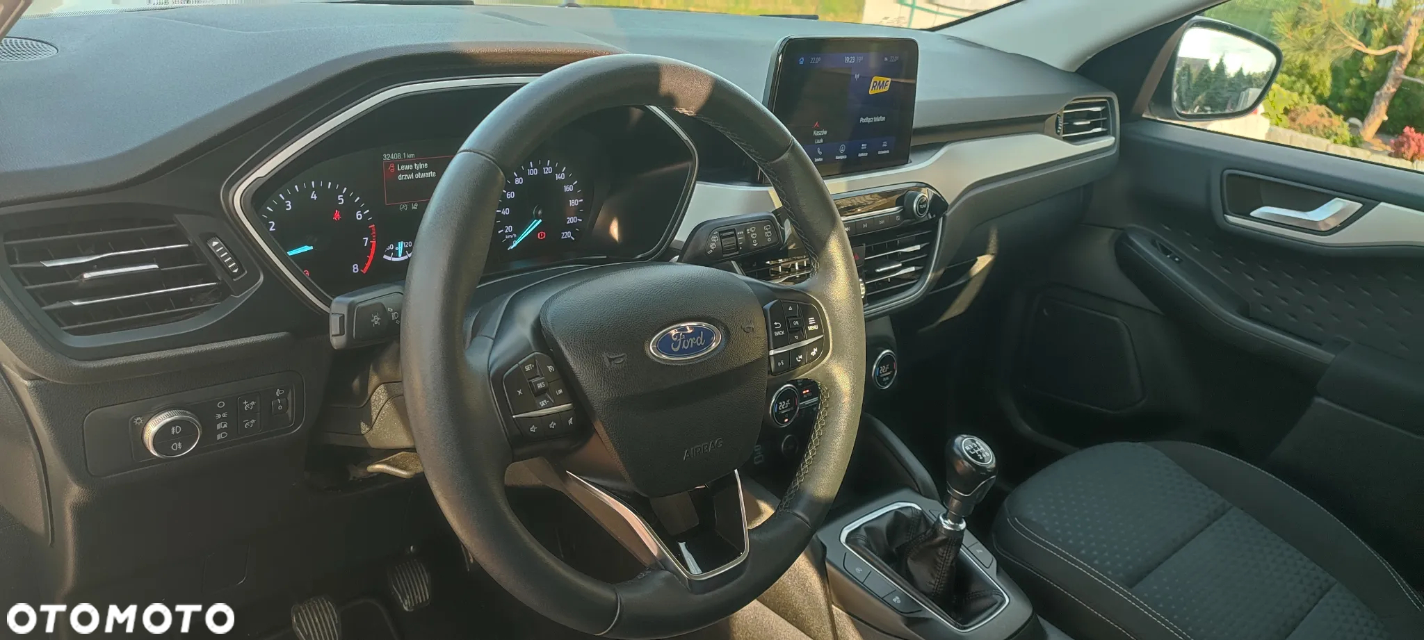 Ford Kuga - 16