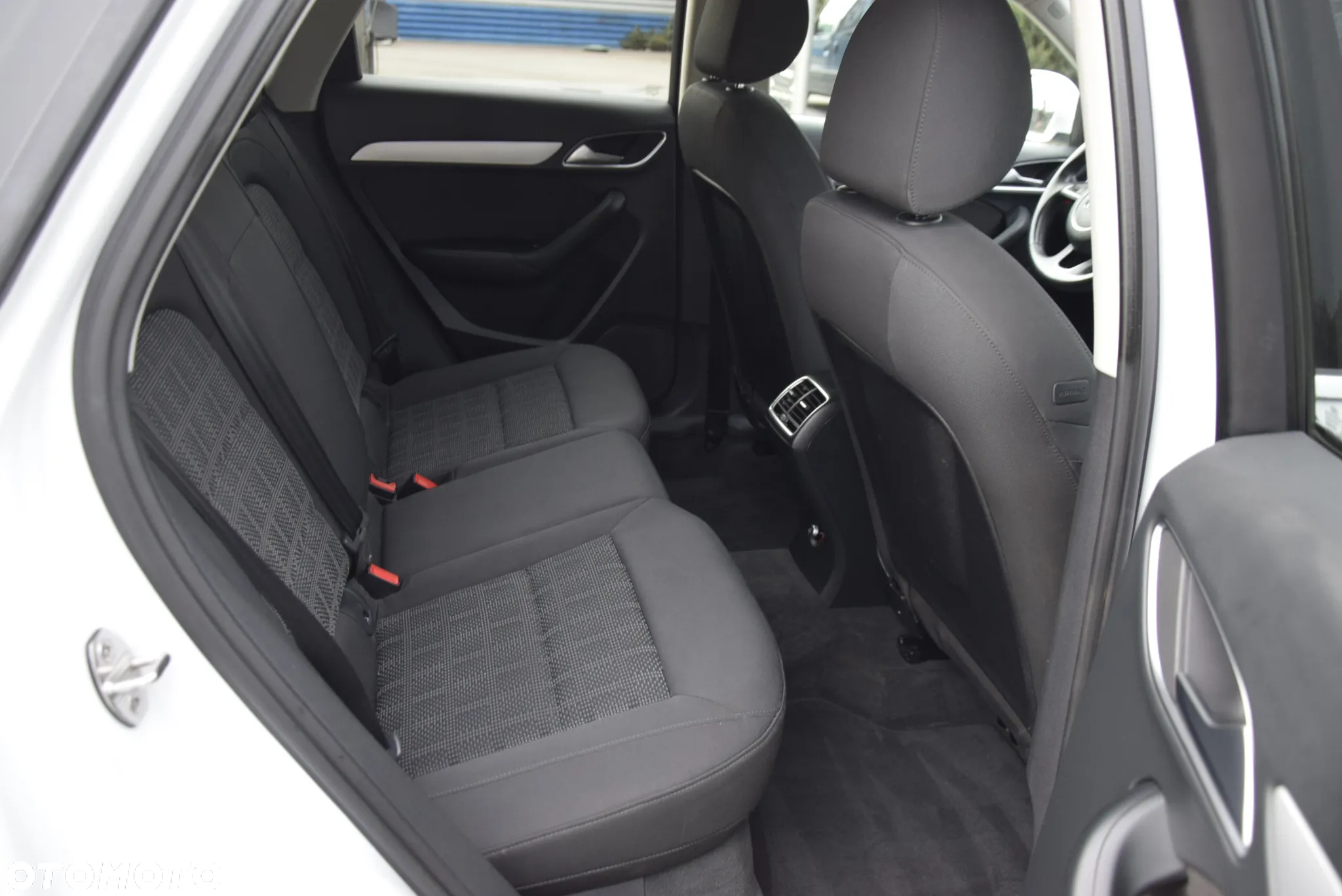 Audi Q3 - 23