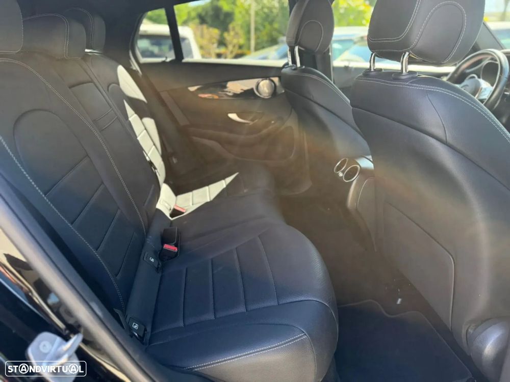 Mercedes-Benz GLC 300 - 20