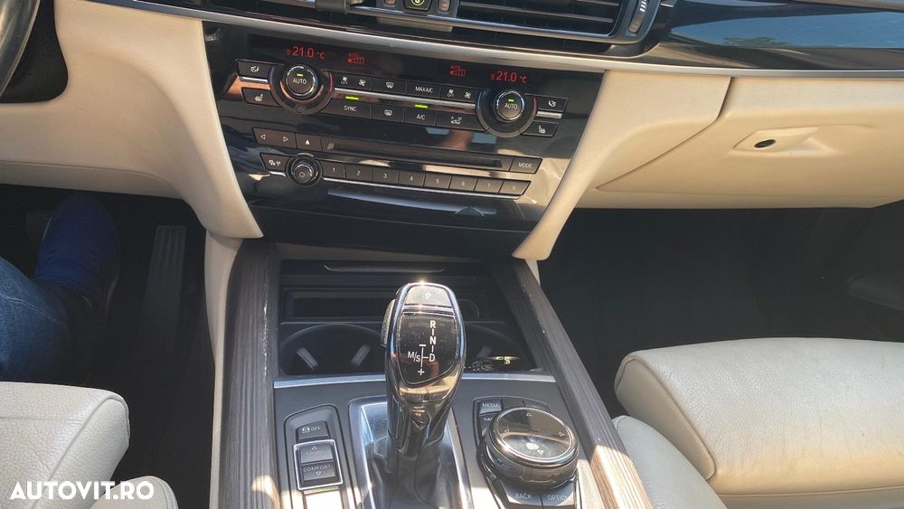 BMW X5 xDrive40d - 12