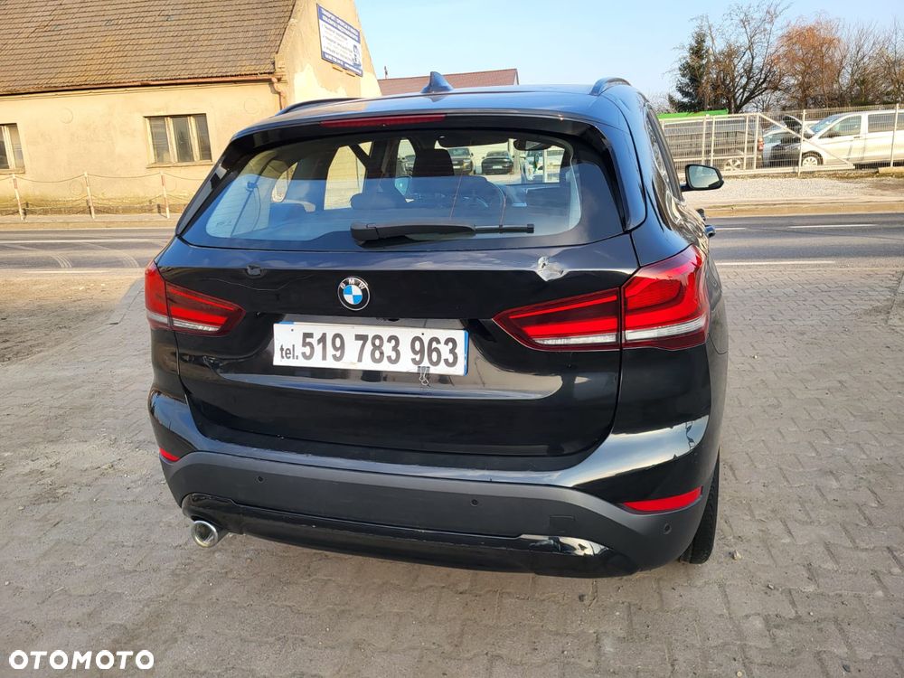BMW X1 sDrive16d Advantage - 12