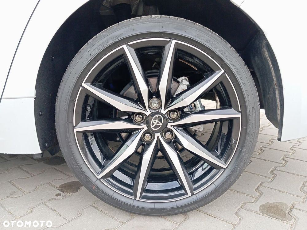 Toyota Corolla 1.8 Hybrid GR Sport Dynamic - 20