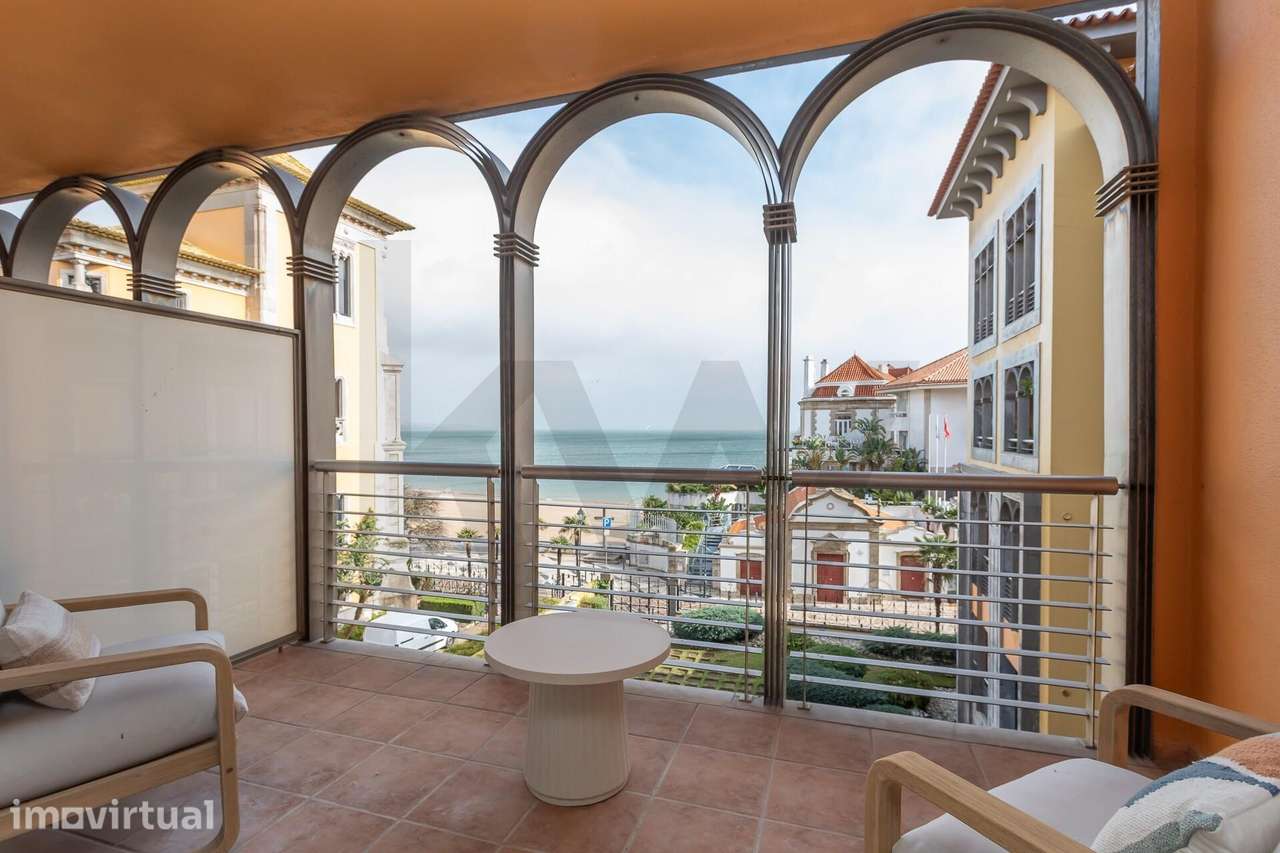 Primeira Linha de Mar Cascais - Apartamento T2 Mobilado Novo para arre - Grande imagem: 2/41
