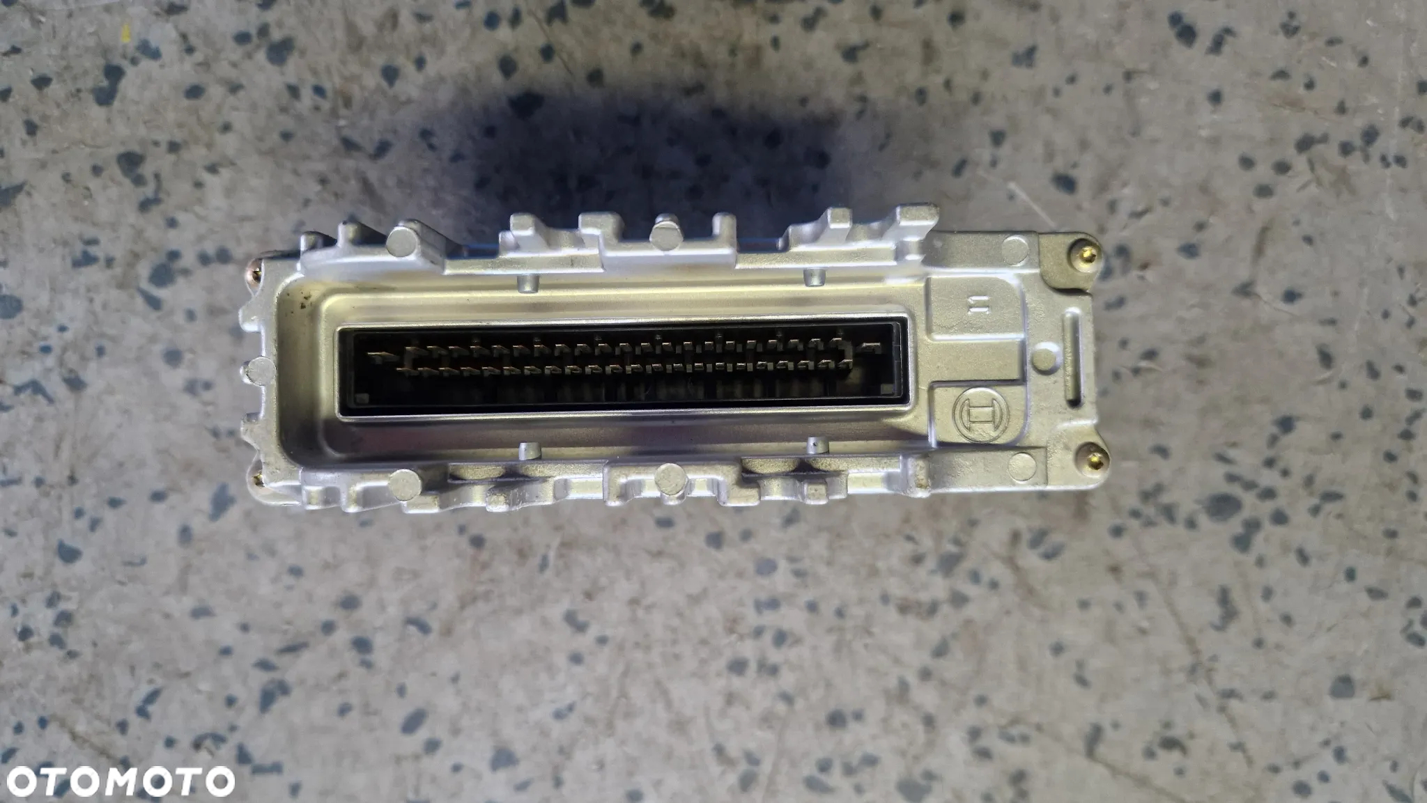 AUDI 80 B4 2.0 8V STEROWNIK SILNIKA 8A0907311E - 2
