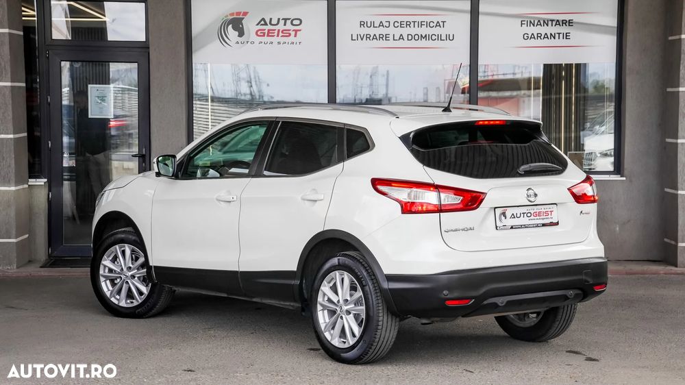 Nissan Qashqai 1.6 DIG-T ACENTA - 8