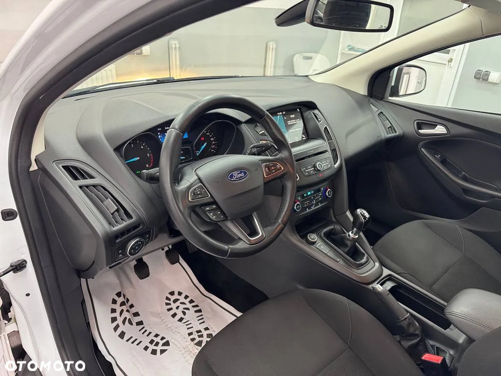 Ford Focus 1.5 TDCi ECOnetic 88g Start-Stopp-System Trend - 11