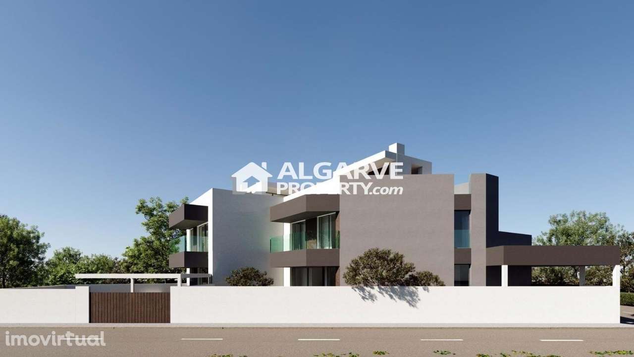 Moradia Geminada V4 com Piscina e Garagem Fechada nas Gambelas, Faro - Grande imagem: 5/44