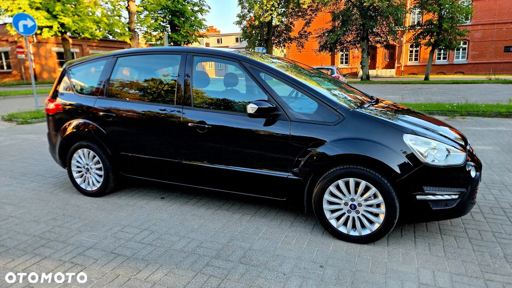 Ford S-Max 2.0 TDCi DPF Titanium - 15