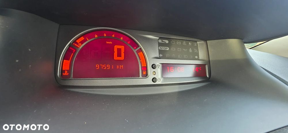 Renault Modus - 30