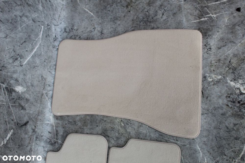 DYWANIKI WELUROWE BMW G30 7431232 NOWE - 7