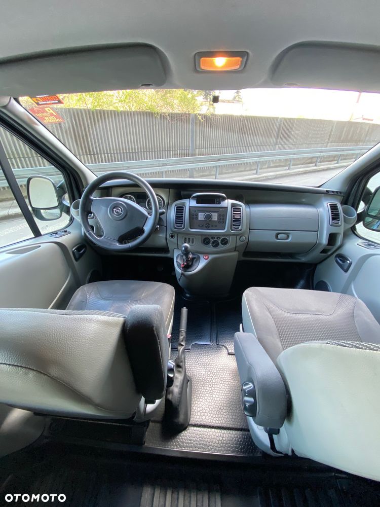 Opel Vivaro L2H1 2.9t - 17