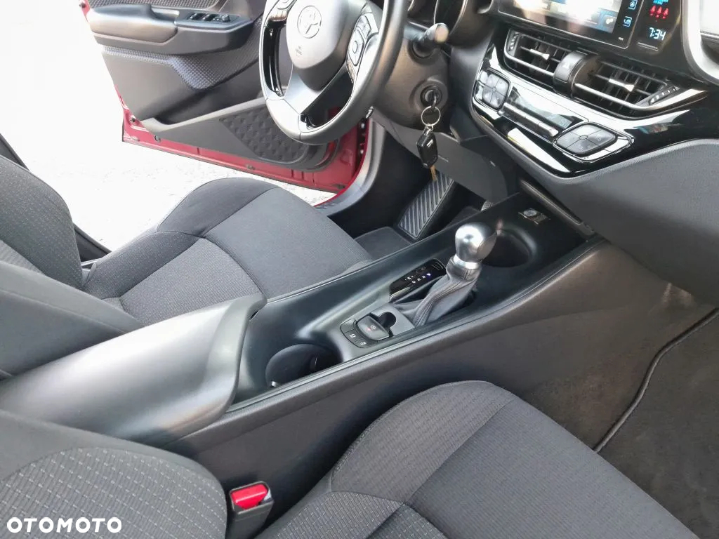 Toyota C-HR 1.2 T GPF Premium CVT - 15