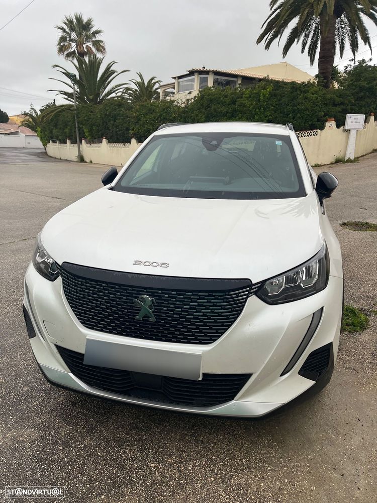 Peugeot 2008 1.2 PureTech Allure - 4