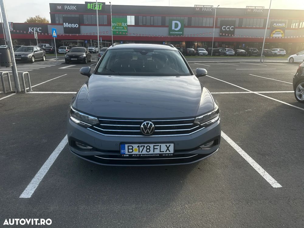 Volkswagen Passat 2023 photo 2