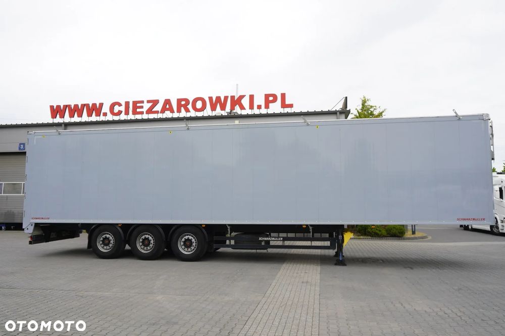 Schwarzmuller Ruchoma podłoga Schwarzmüller / 2022 - 2