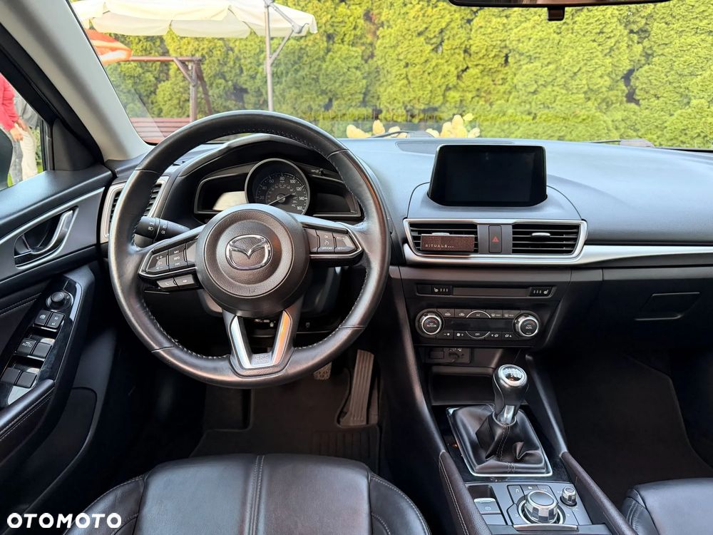 Mazda 3 - 17
