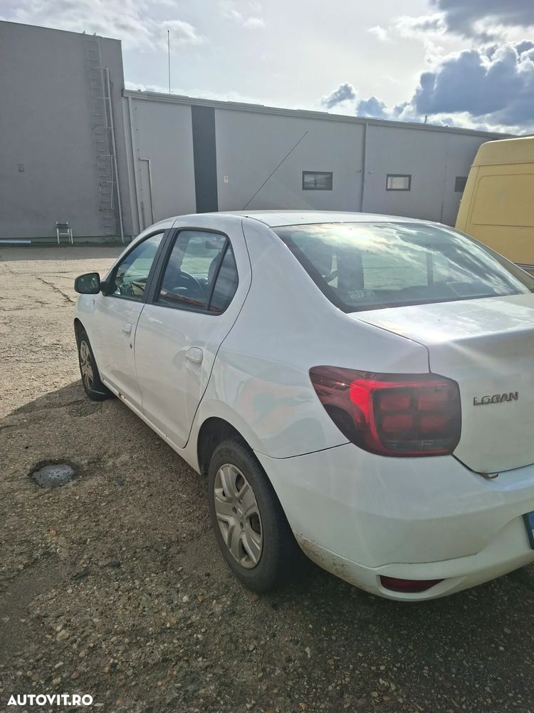 Dacia Logan - 4