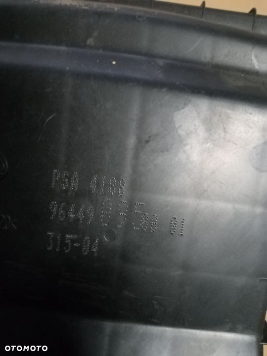 Obudowa filtra powietrza Peugeot 407 3.0 V6 9644909580 - 3