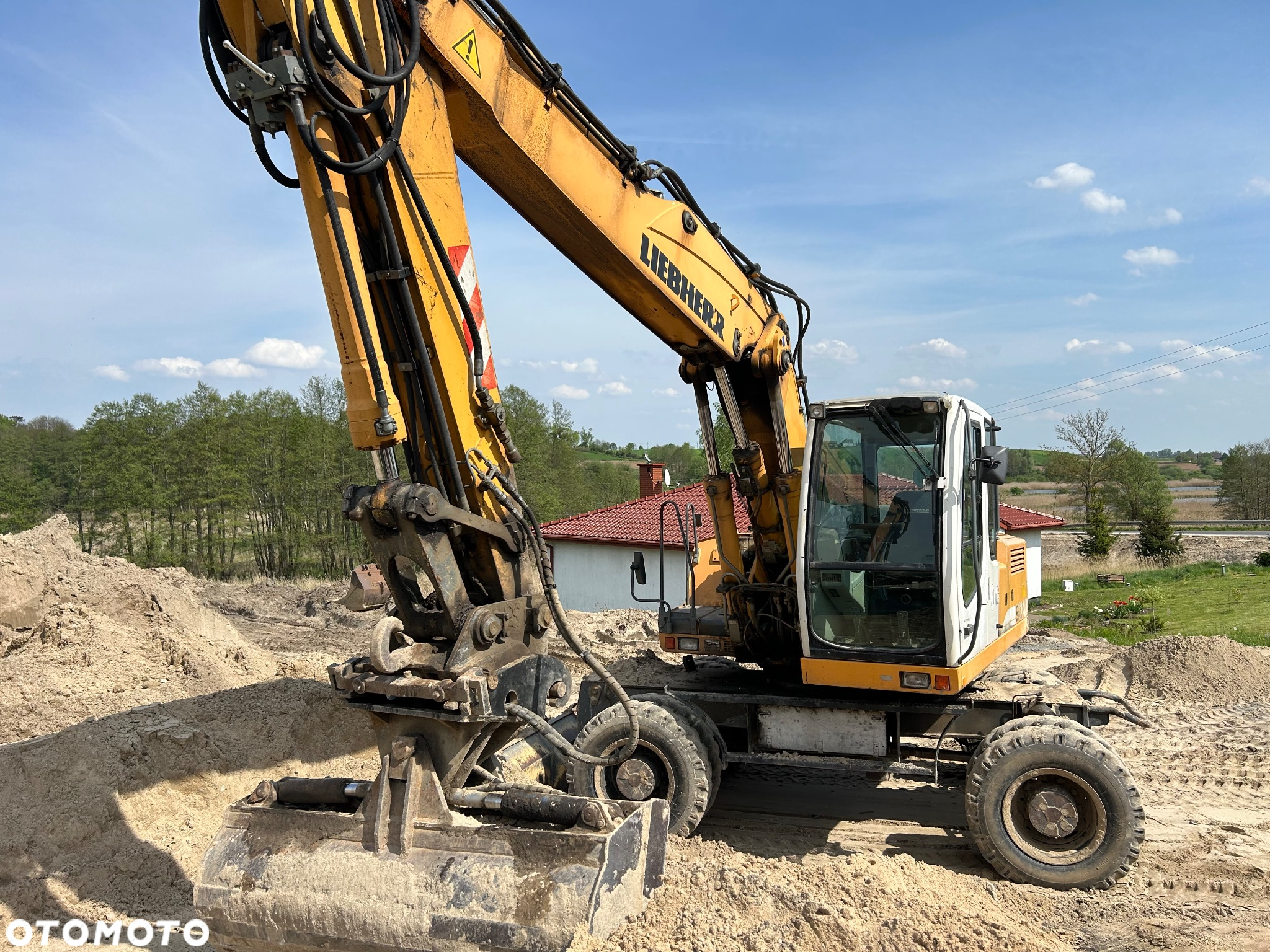 Liebherr A904C - 2