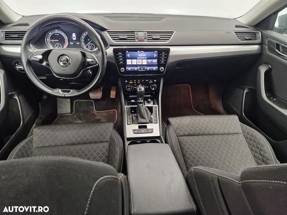 Skoda Superb 2.0 TDI DSG Active - 7